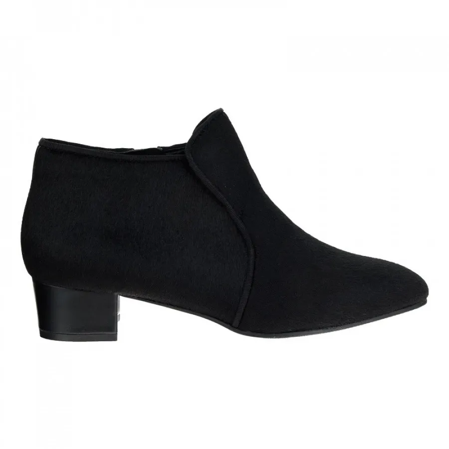 بوت خارجی چارلز اند کیت