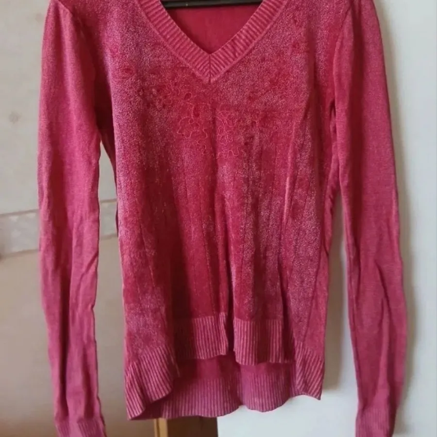 بلوز طرحدار سرخابی