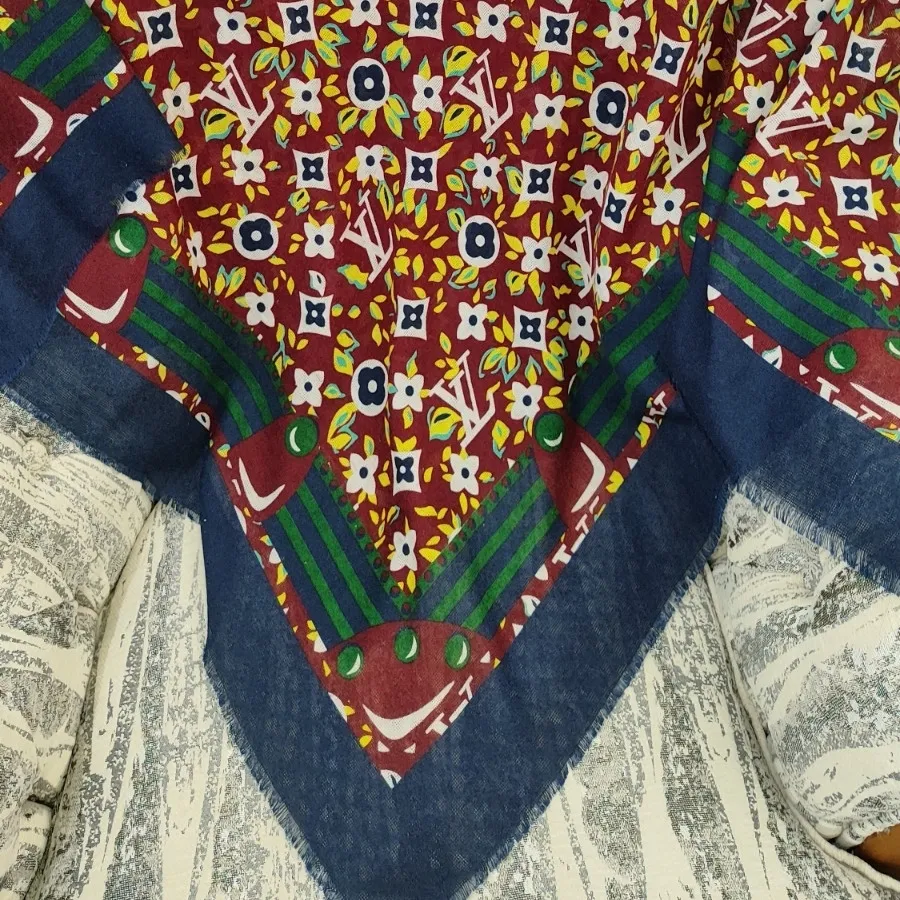 روسری قواره دار