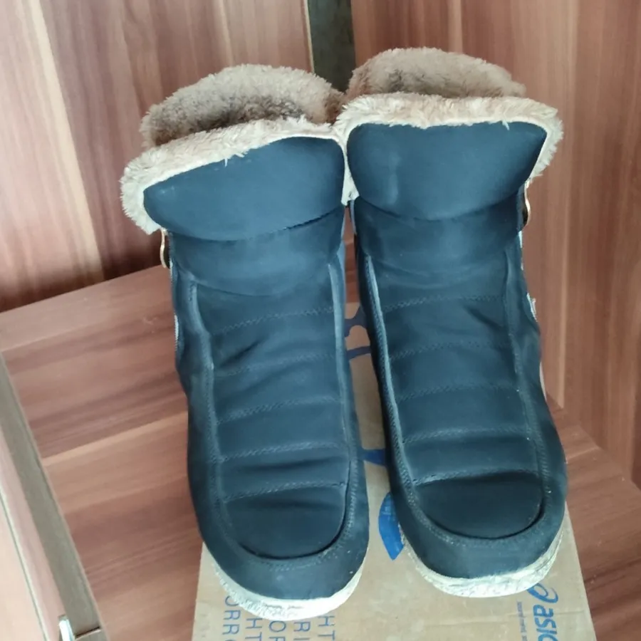 پوتین اسپرت مشکی