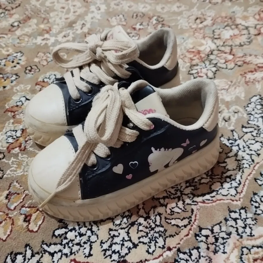 کفش دخترانه