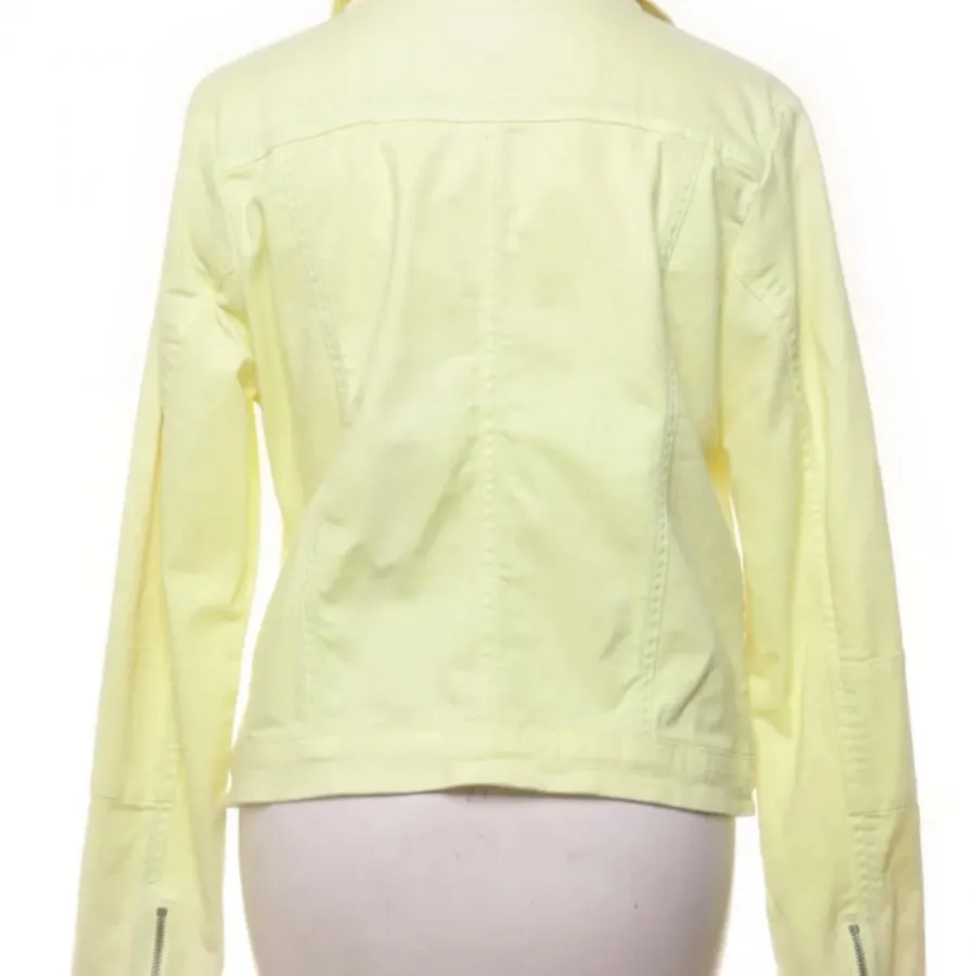 کت دخترانه انگلیسی