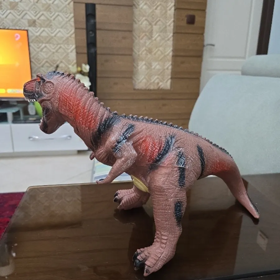 دایناسور اسباب‌بازی