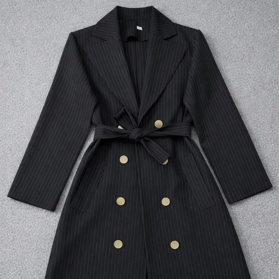 مانتو دیپلمات