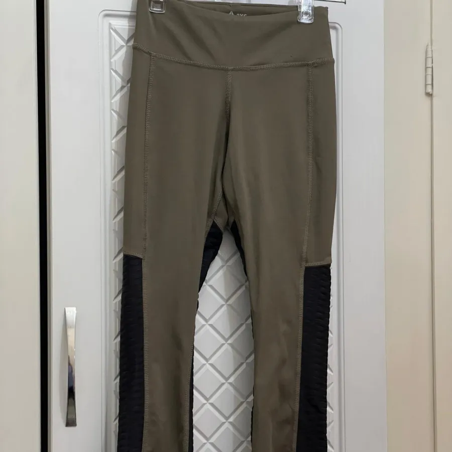 لگ ورزشی اورجینال ریباک