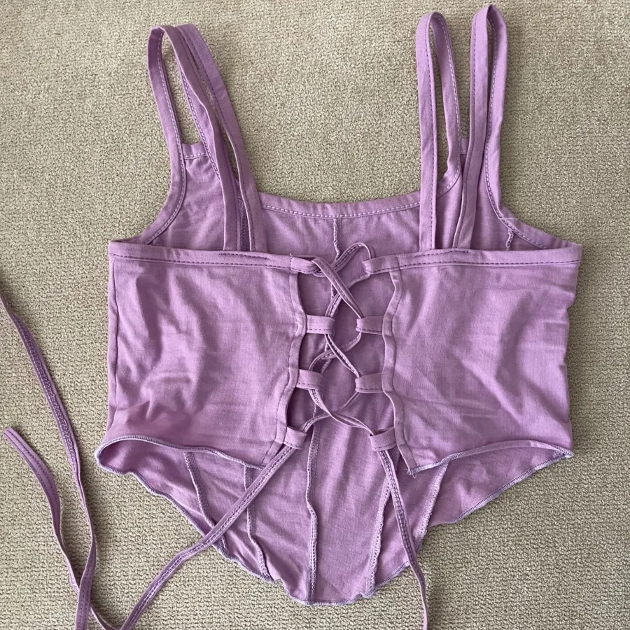 نیم تنه پشت بندی