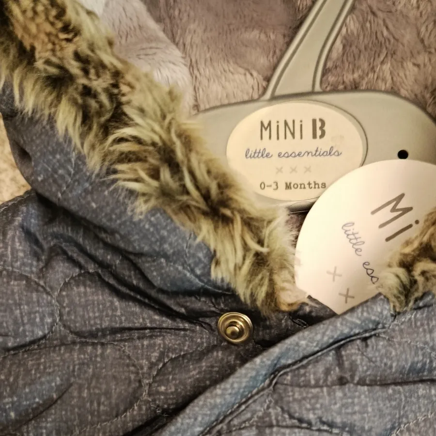 کاپشن سرهمی ضدآب با دستکش