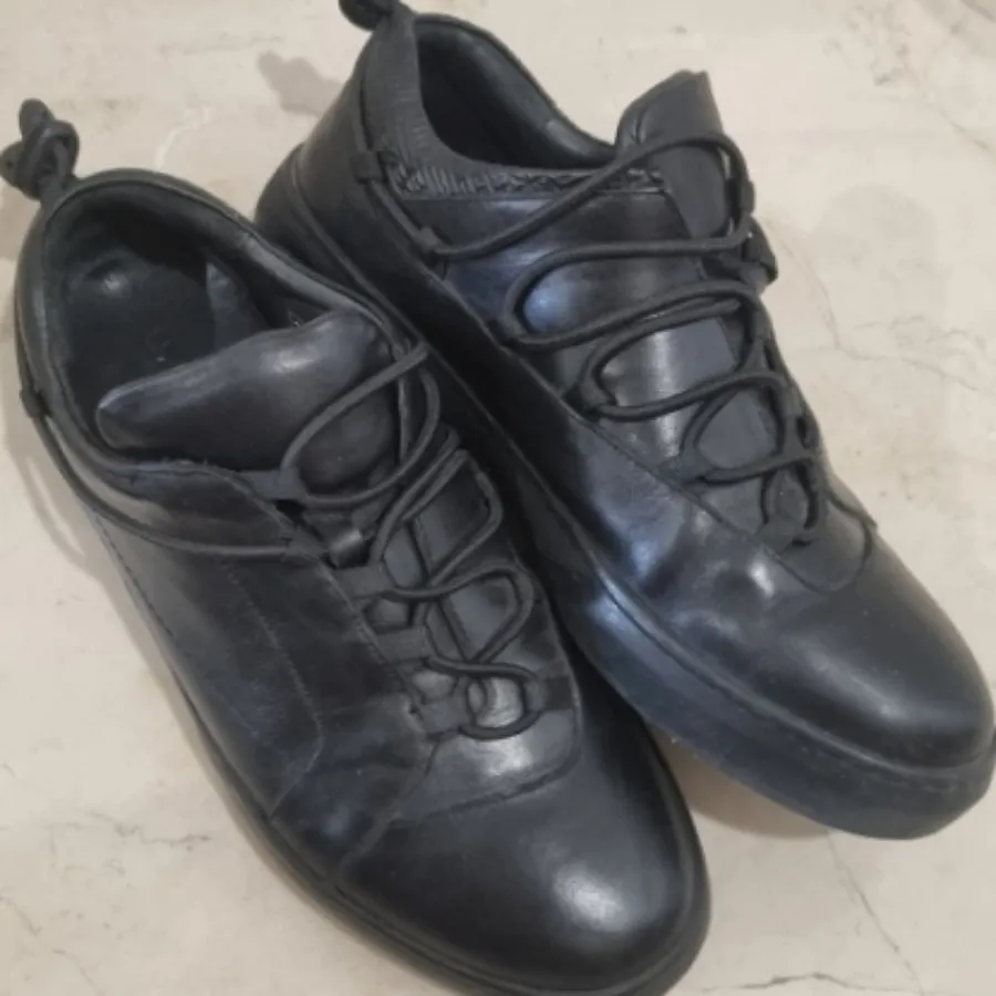 کفش چرم درسا