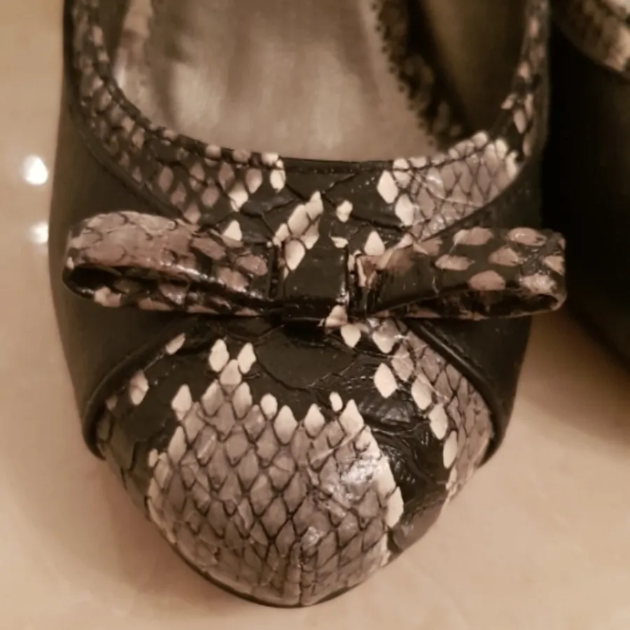 کفش پاشنه بلند