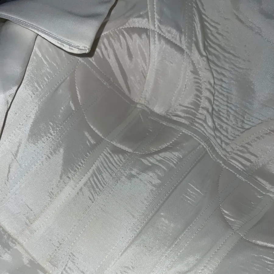 لباس عقد و عروسی