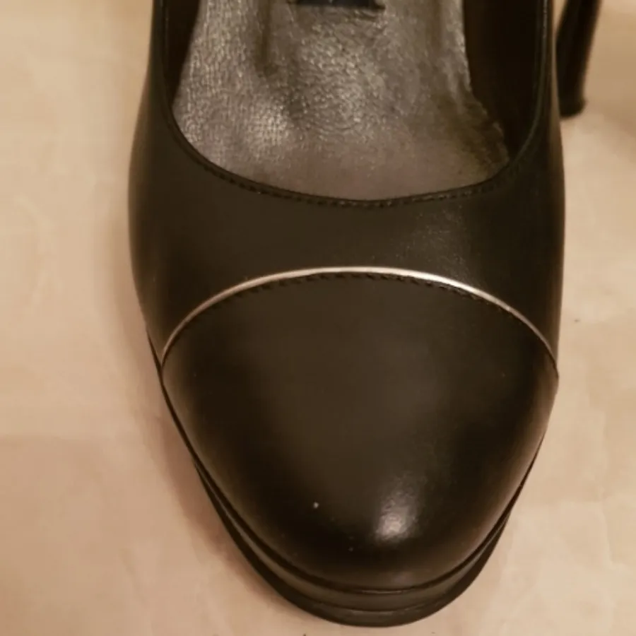 کفش پاشنه بلند