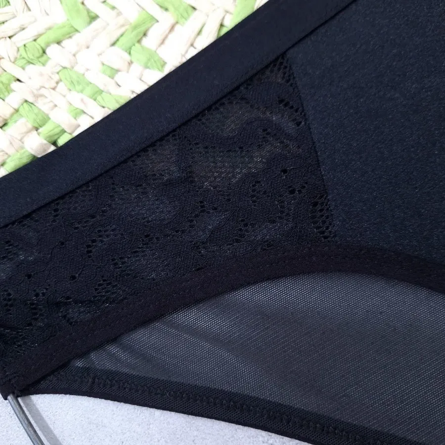 ست سوتین شورت