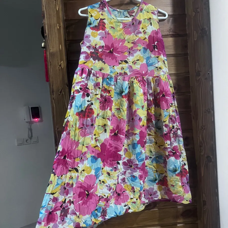 پیراهن ساحلی نخی120$