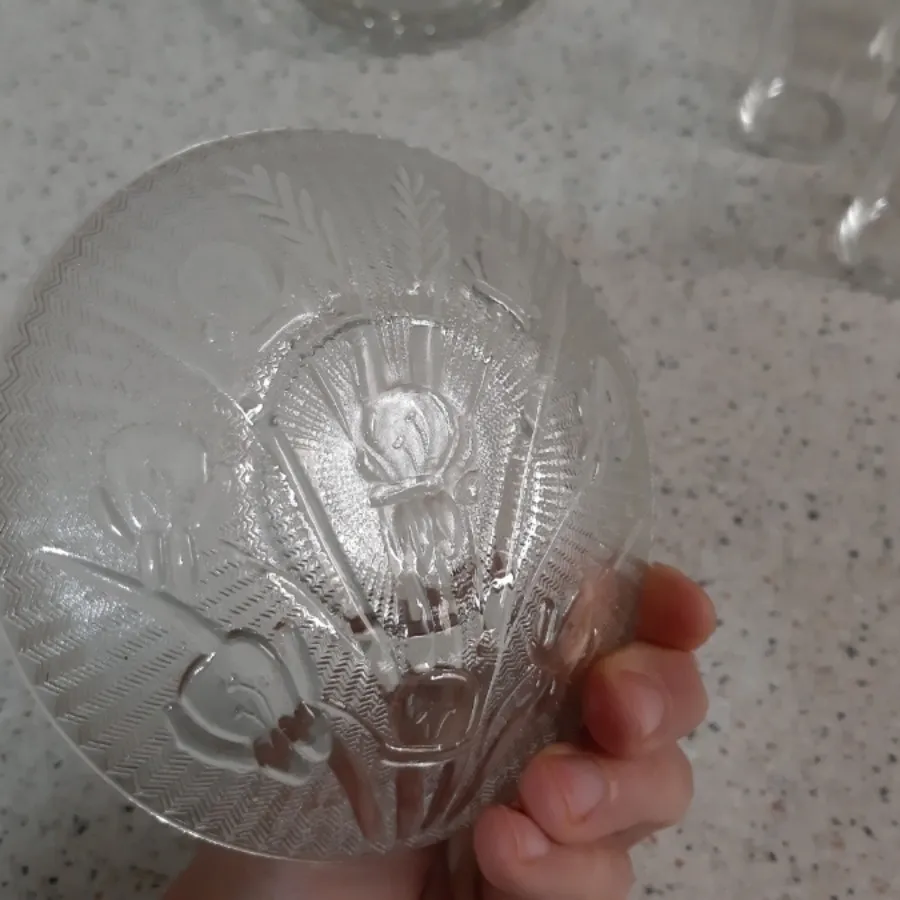 استکان نعلبکی