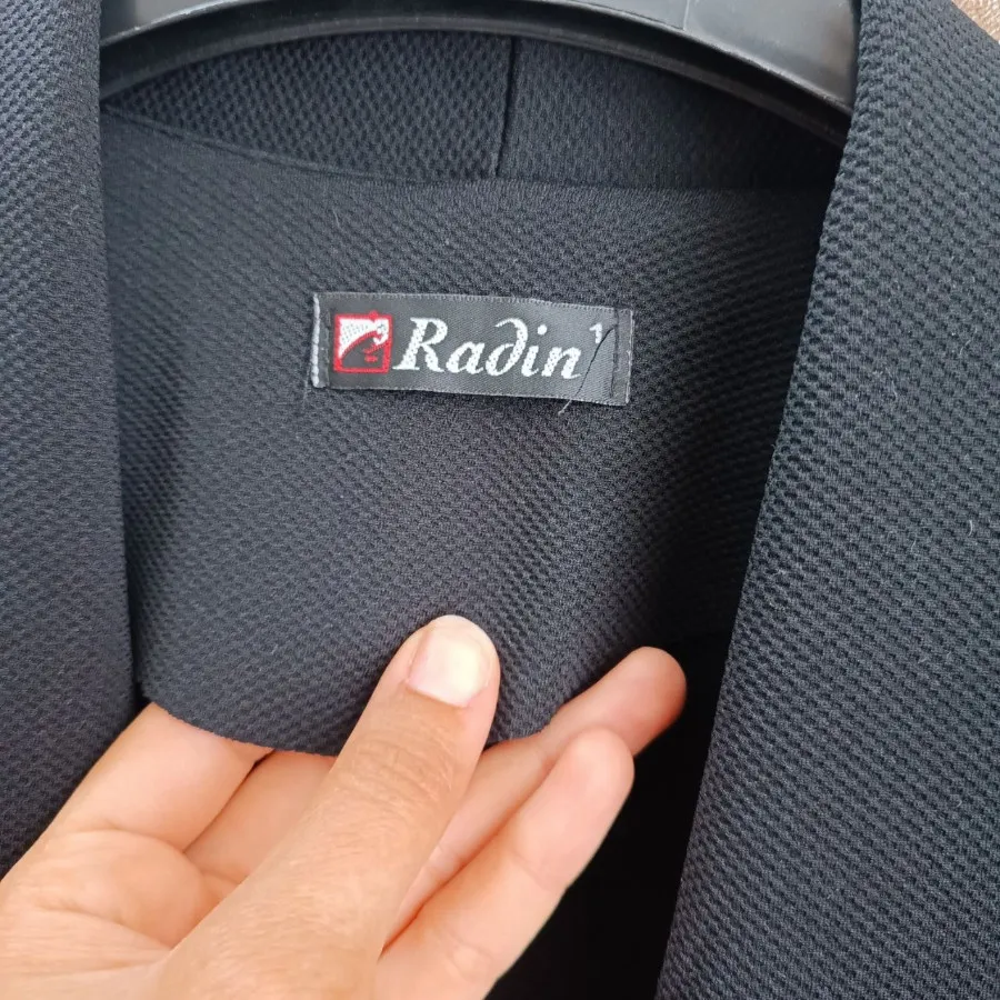 مانتو جلوباز