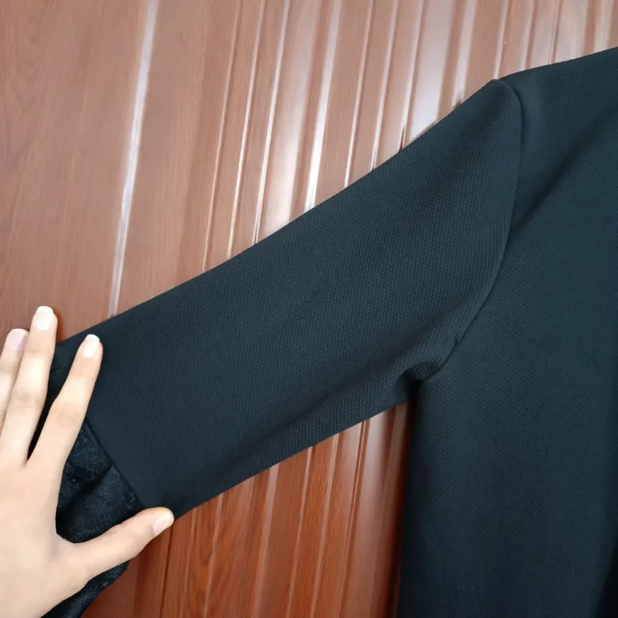 مانتو جلوباز