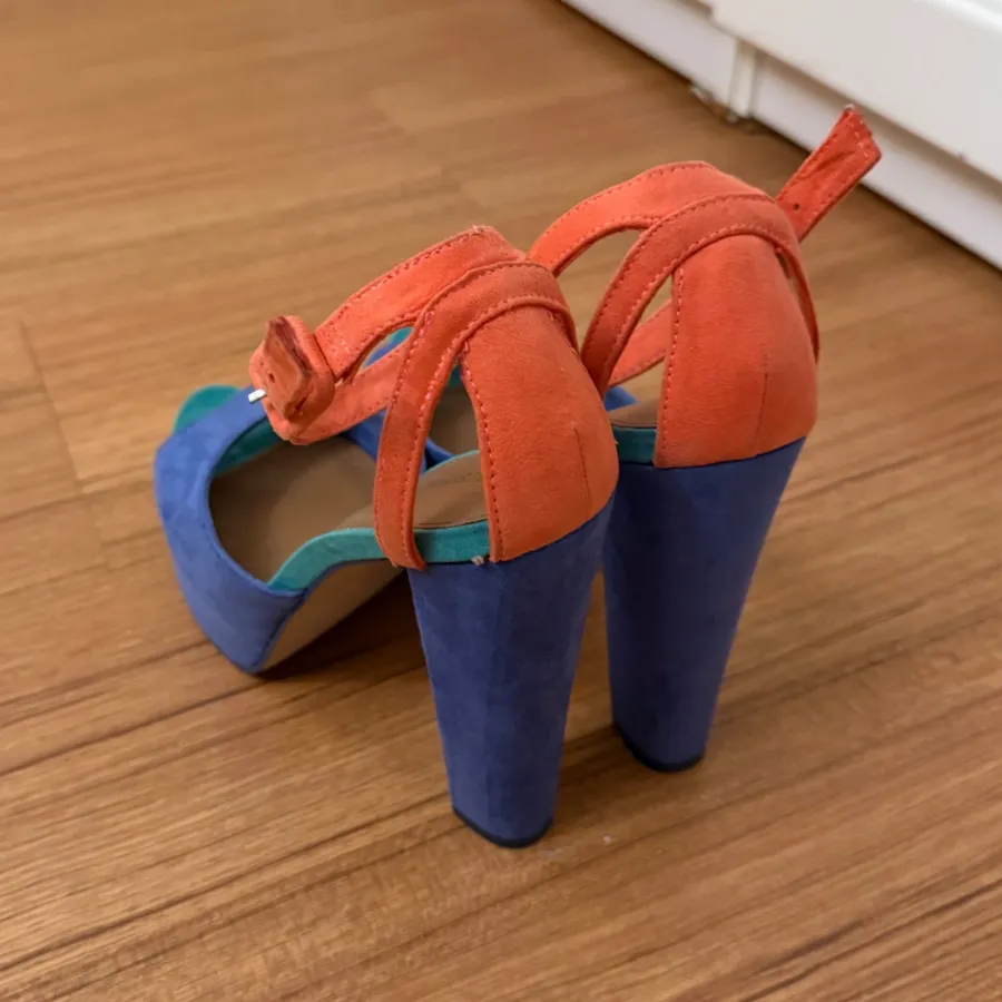 پاشنه بلند برشکا