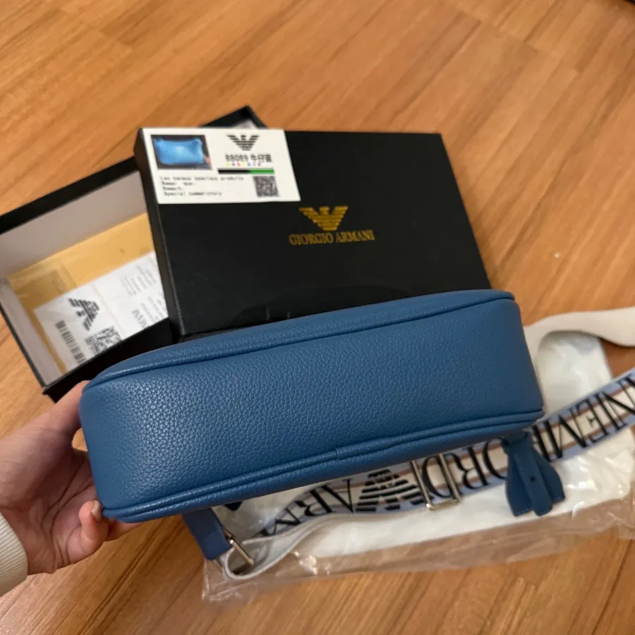 کیف آرمانی مسترکوالیتی