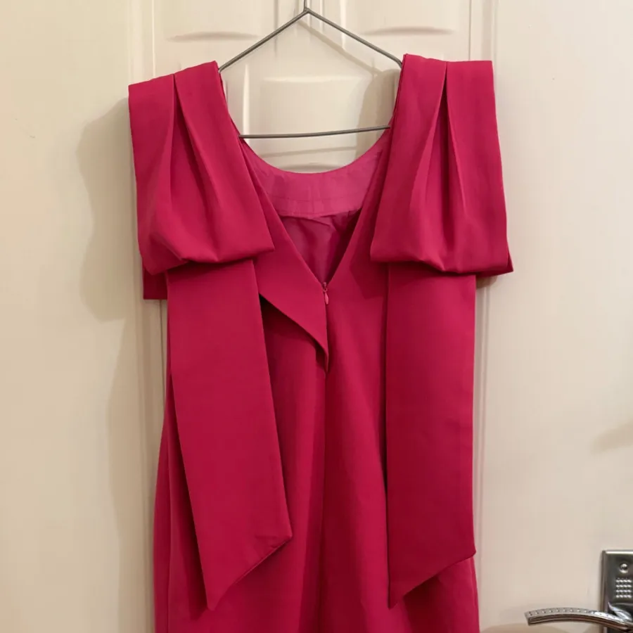 پیراهن مجلسی سرخابی