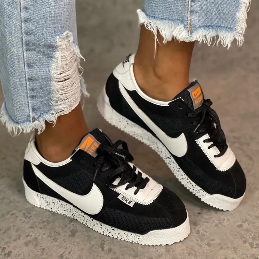 کفش اسپرت نایک تک سایز