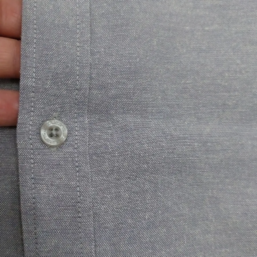 پیراهن مردانه