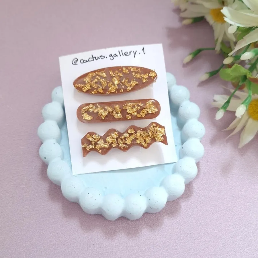 گیره مو رزینی موکا طلایی