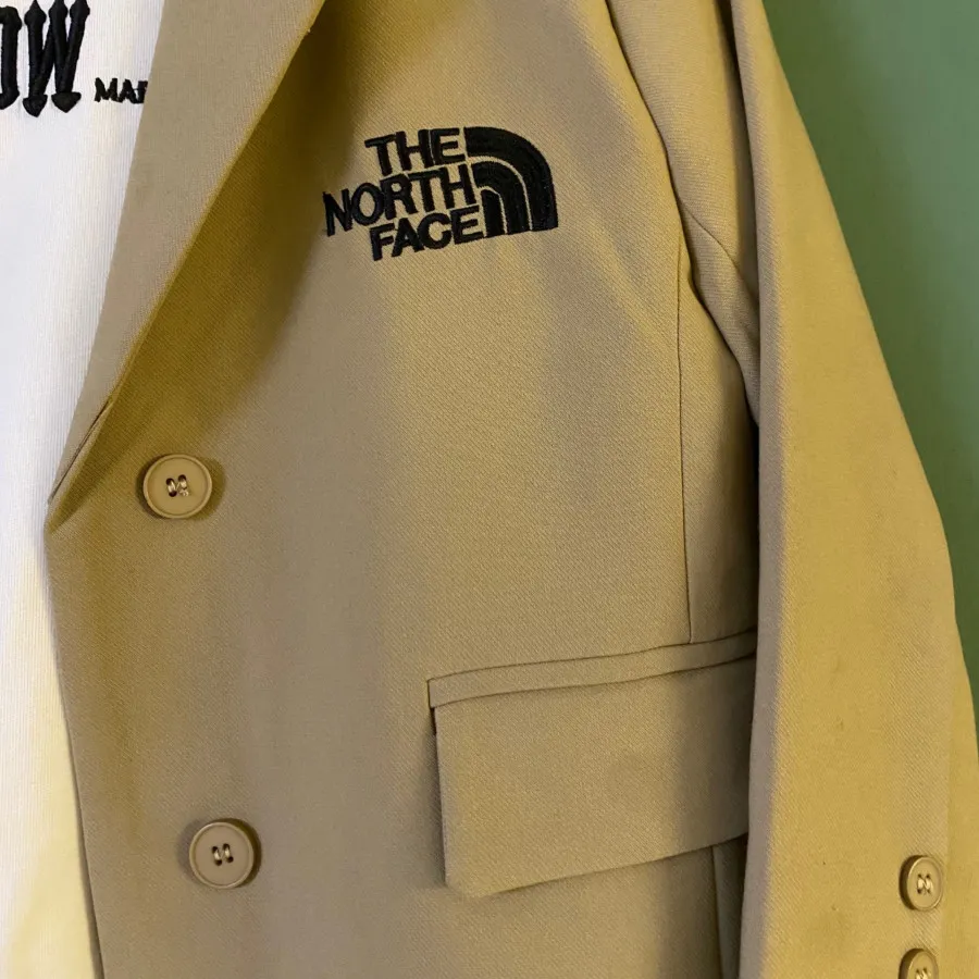 کت آستردار برند the north