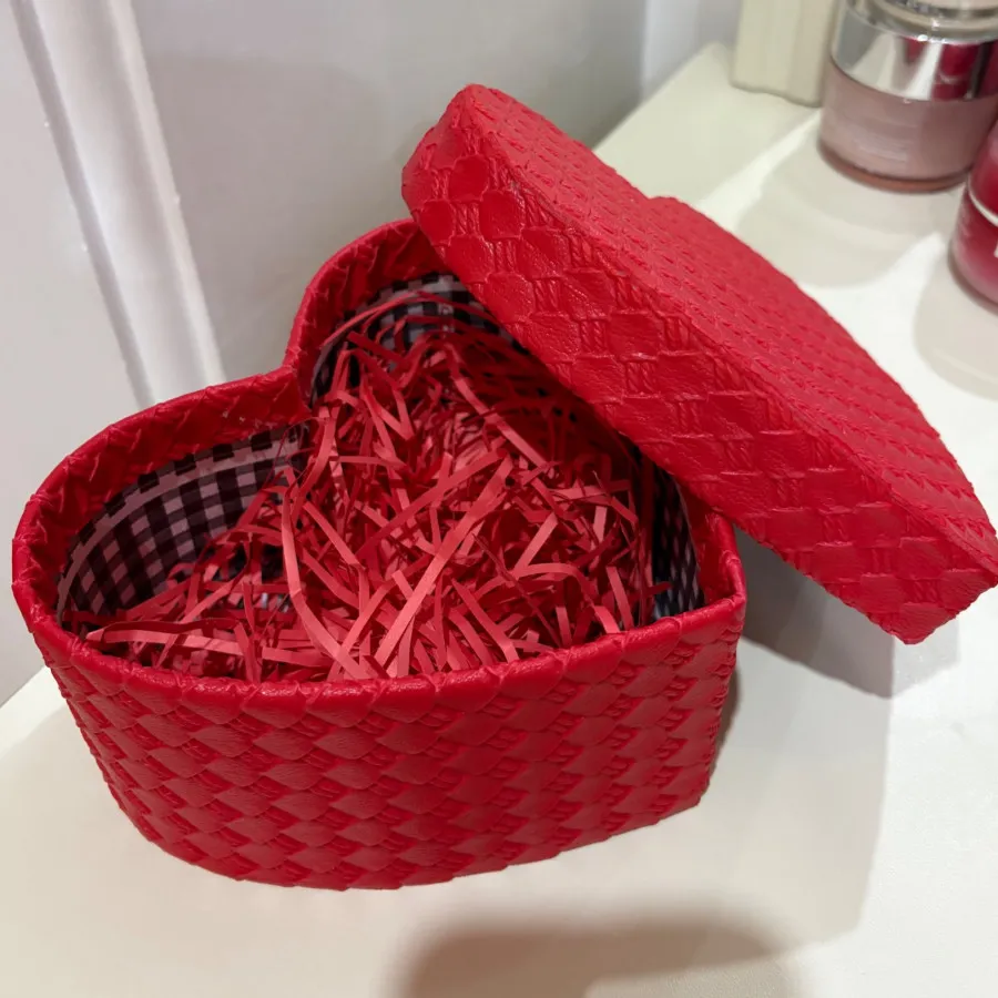 جعبه کادویی قلبی