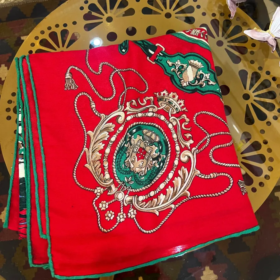 روسری قواره بزرگ