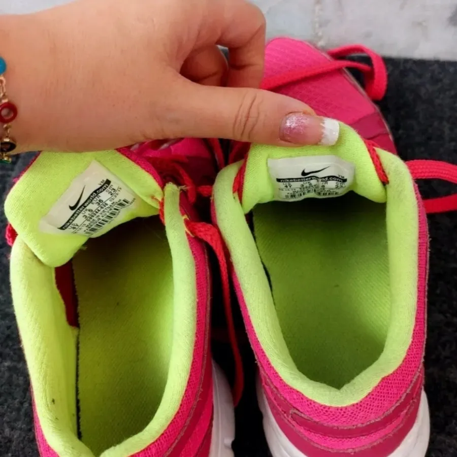 کتونی اصل  nike