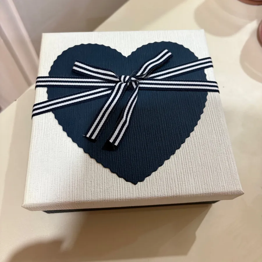 جعبه کادویی