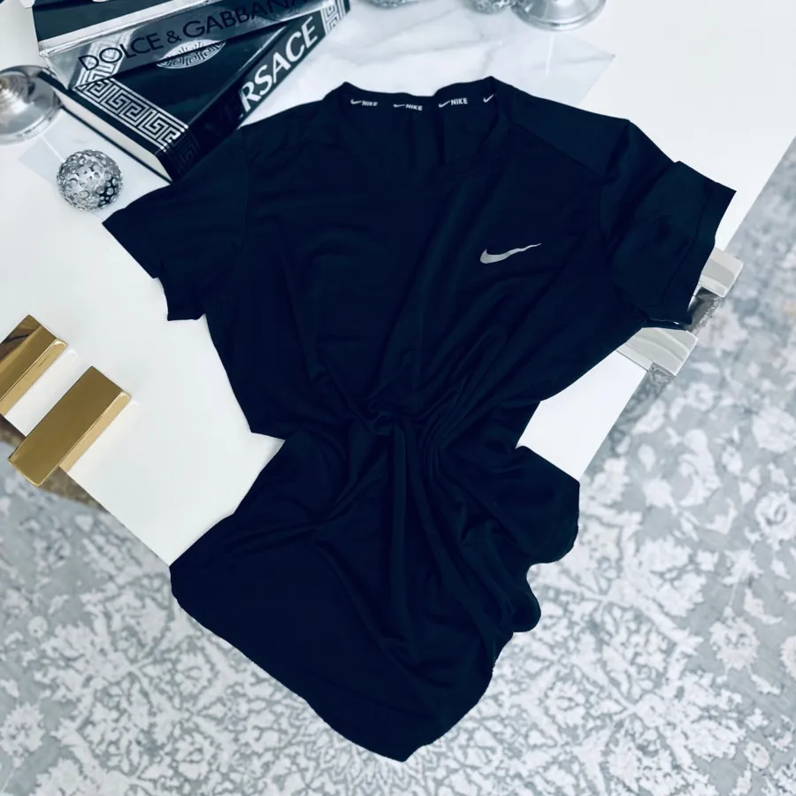 تیشرت ورزشی نایک