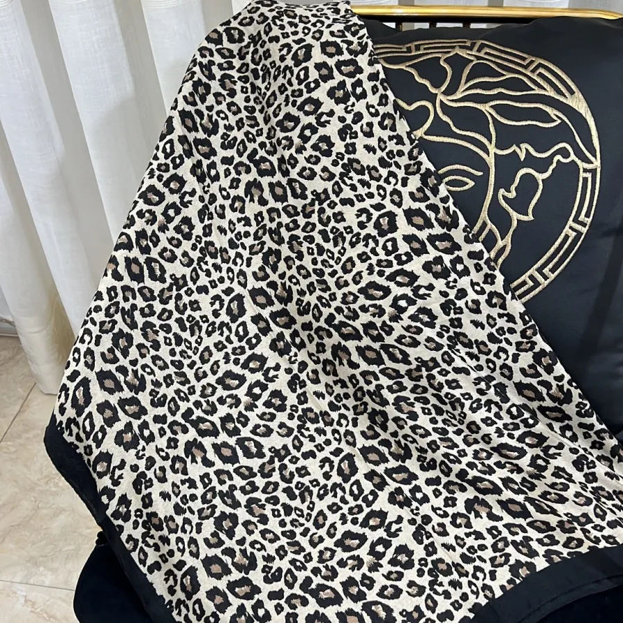 روسری شیک پلنگی