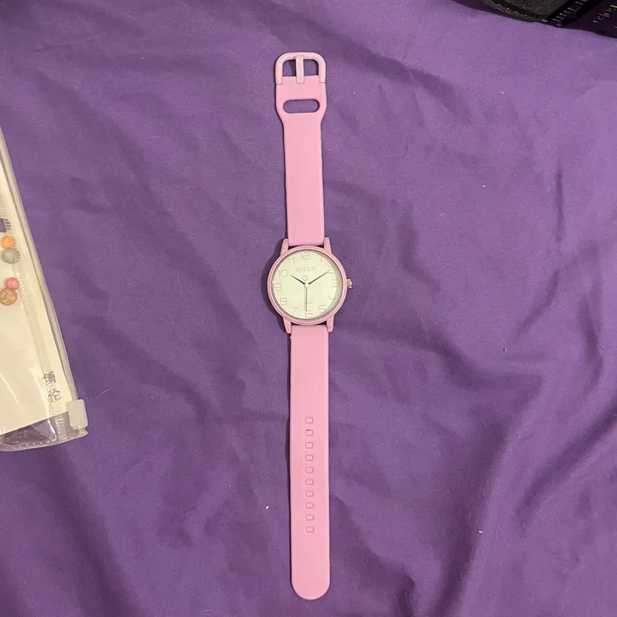 ساعت مچی پاستلی