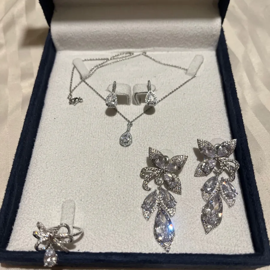 ست طرح جواهر