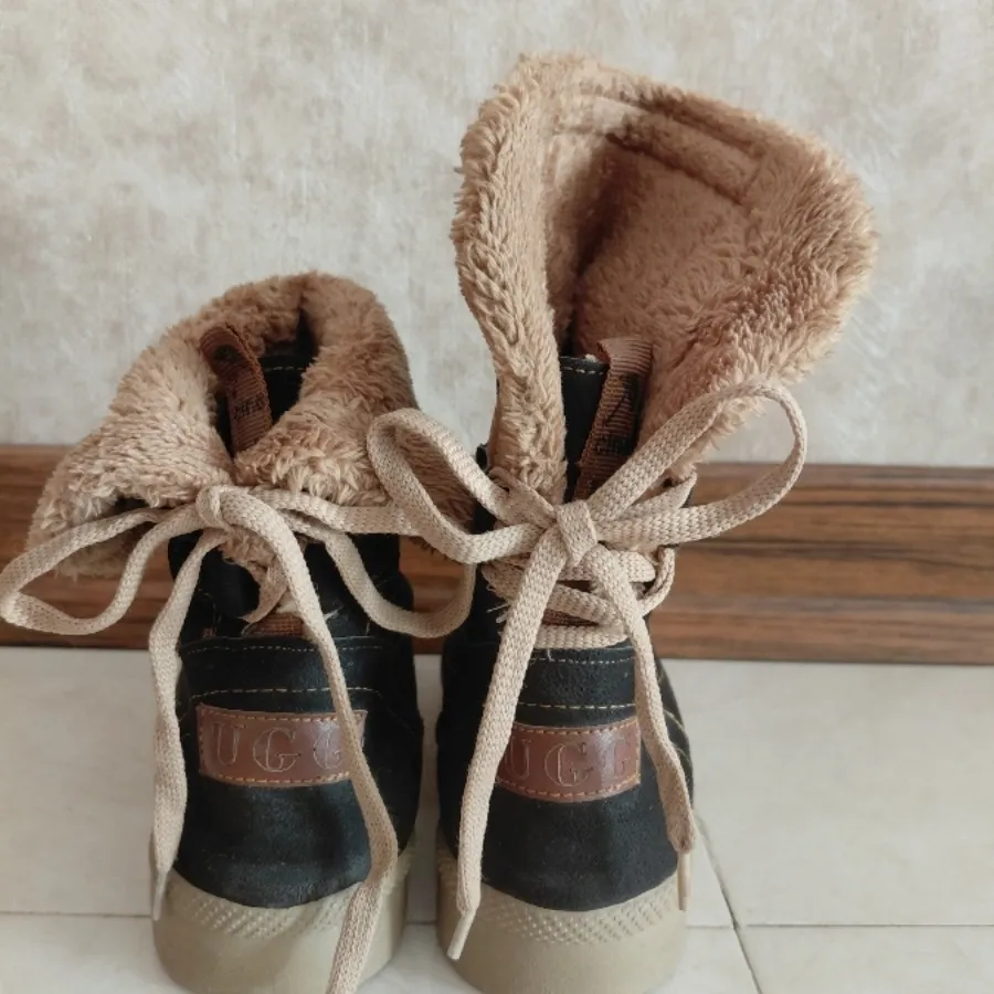 بوت دخترانه