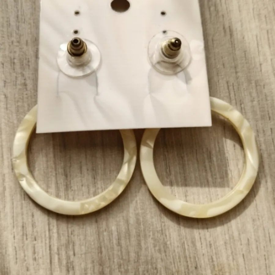 گوشواره زنانه