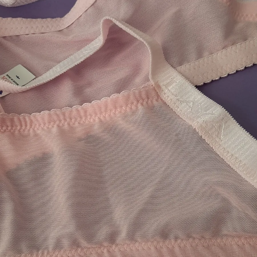 سوتین بدون فنر لعیا