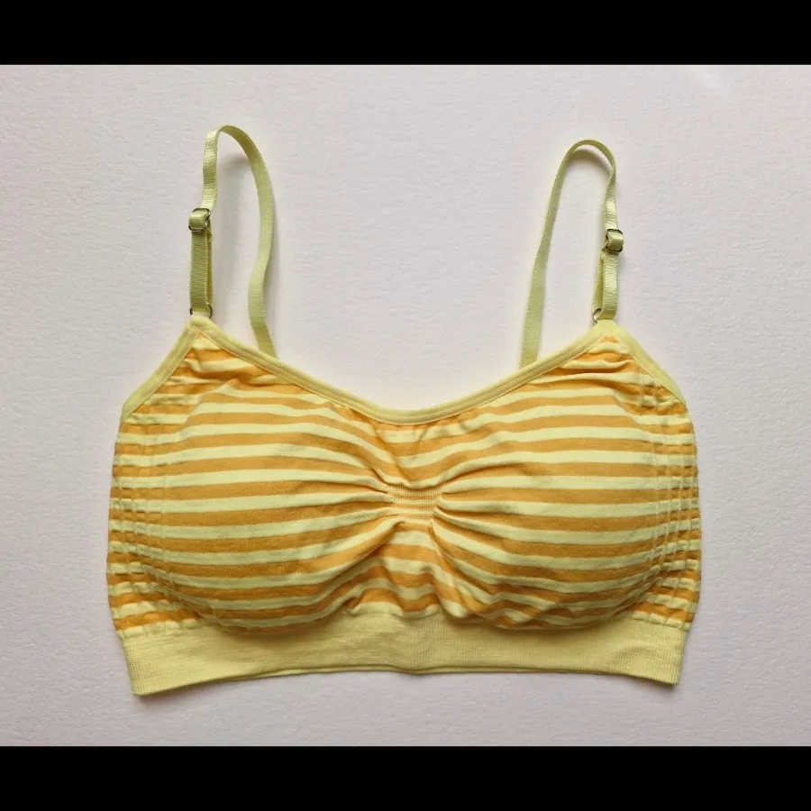 لباس زیر زنانه