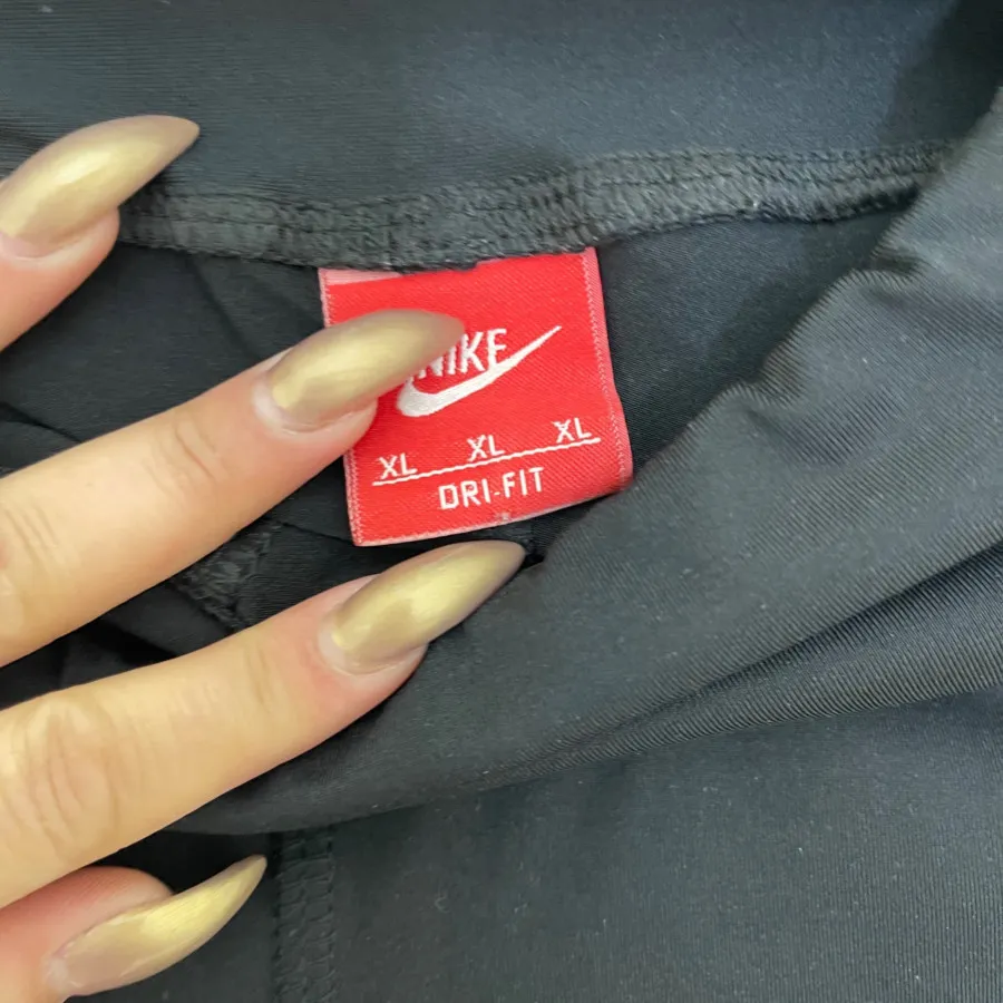 شلوارک ورزشی