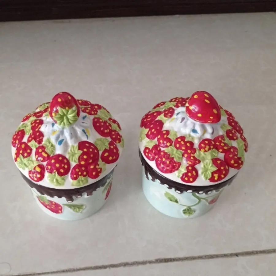 بانکه توت فرنگی