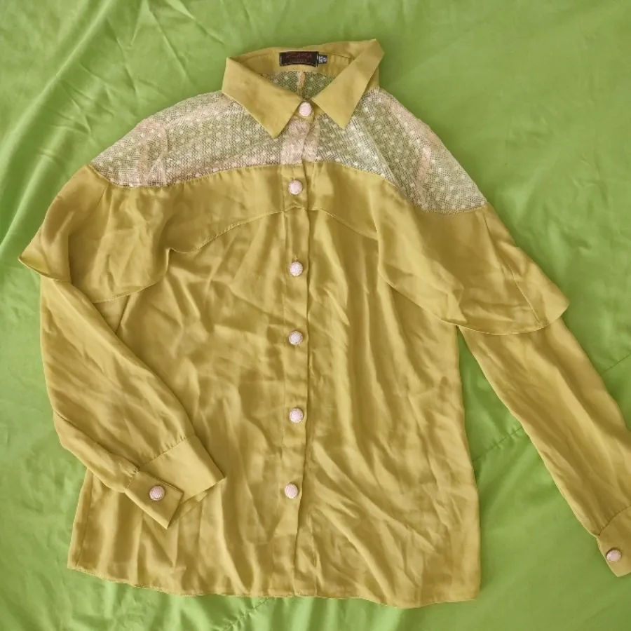 شومیز زرد کرپ حریر