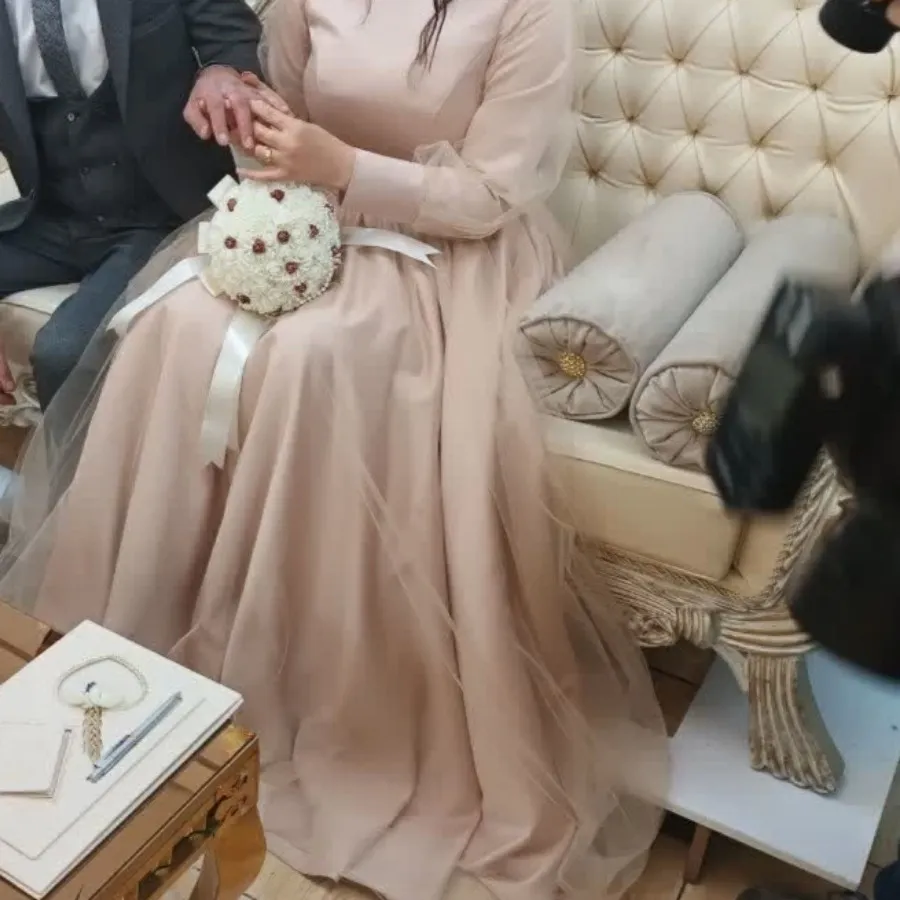 لباس عقد عروسی مجلسی