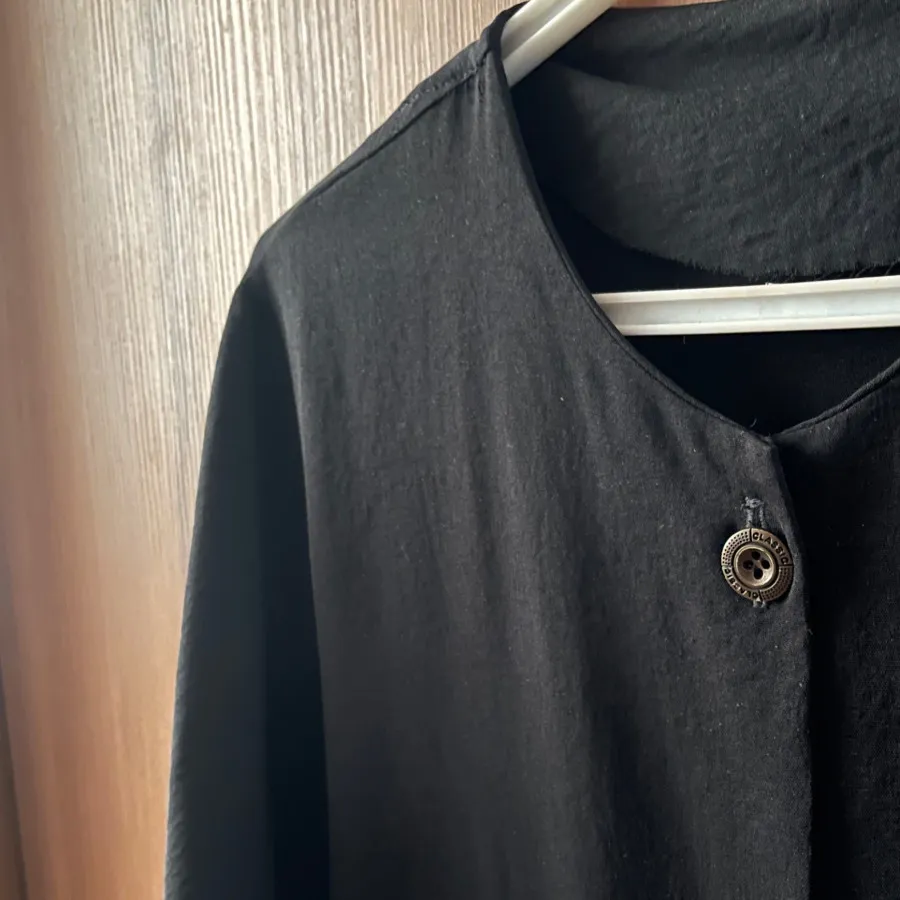 مانتو ابروبادی