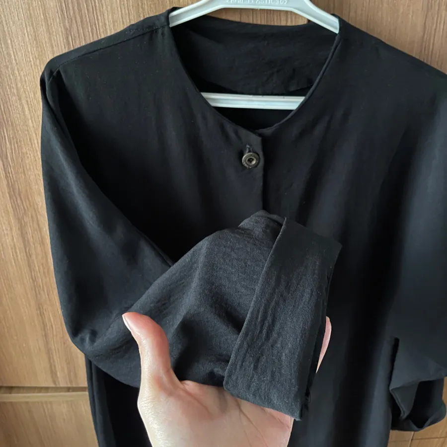 مانتو ابروبادی