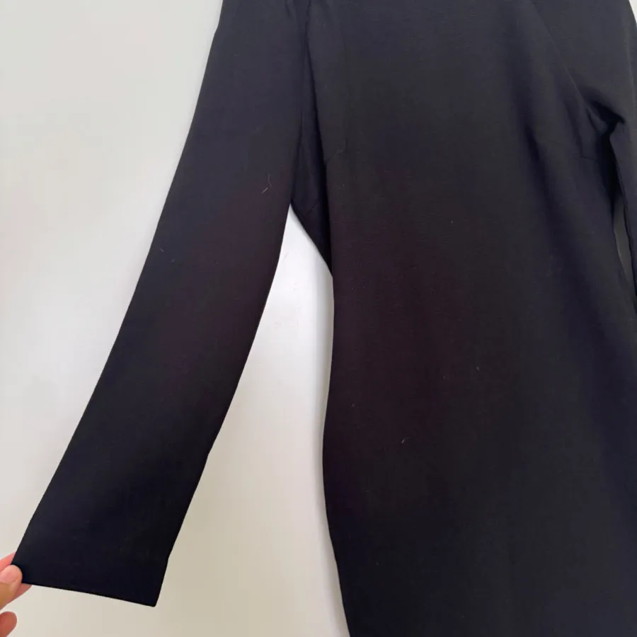 پیراهن مشکی کرم