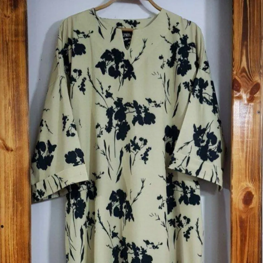 پیراهن مانتویی