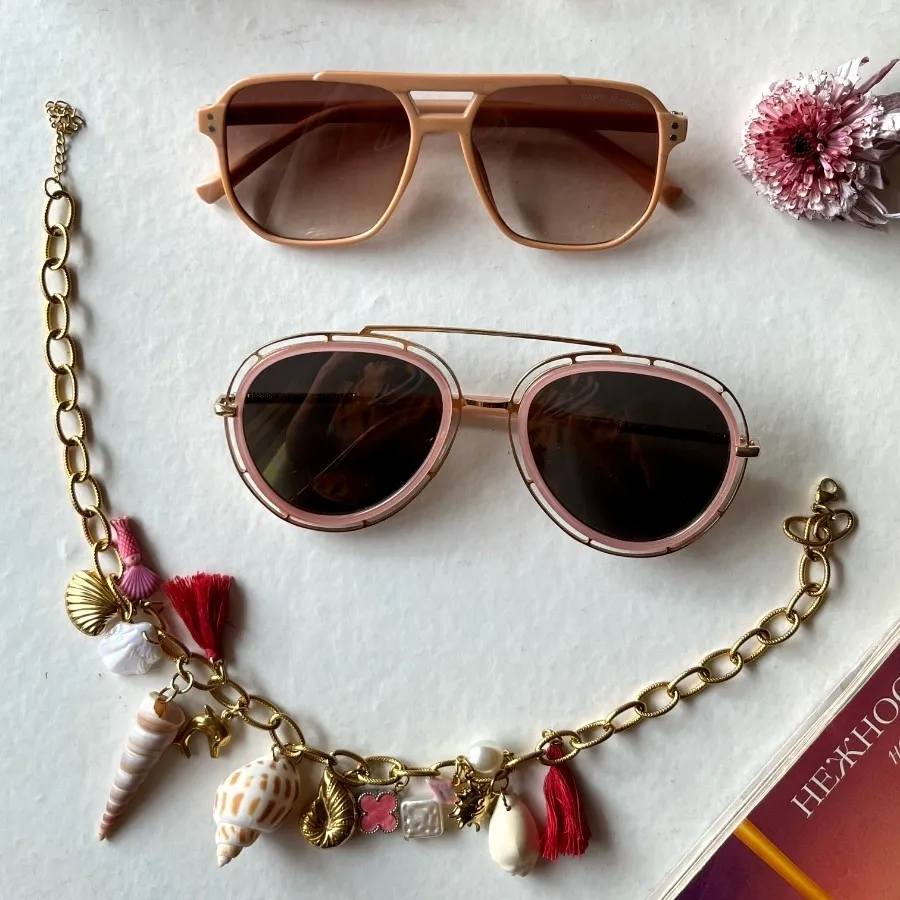 کالکشن عینکهای صورتی