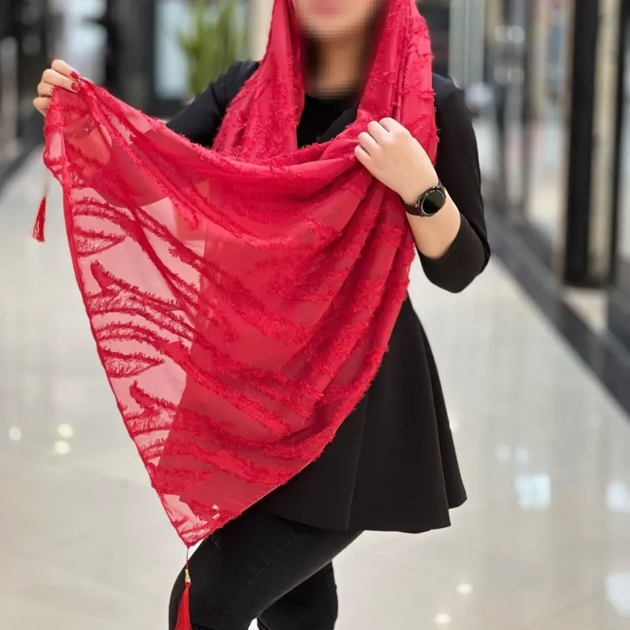 شال یاخما قرمز