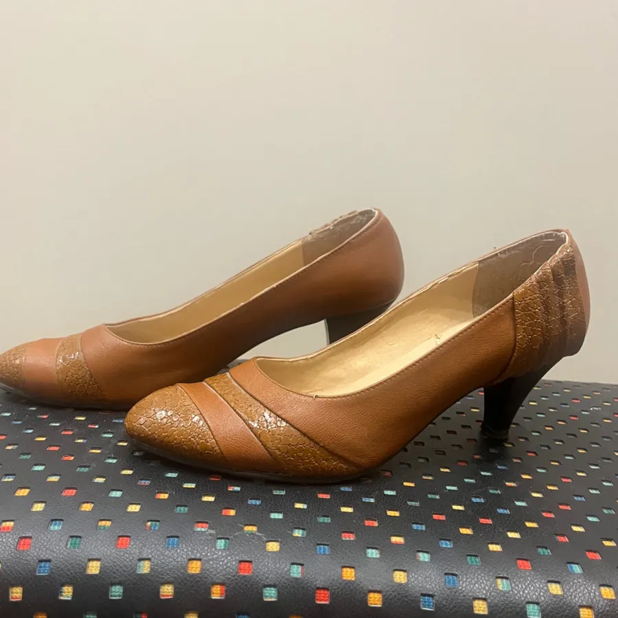 کفش چرم مارال